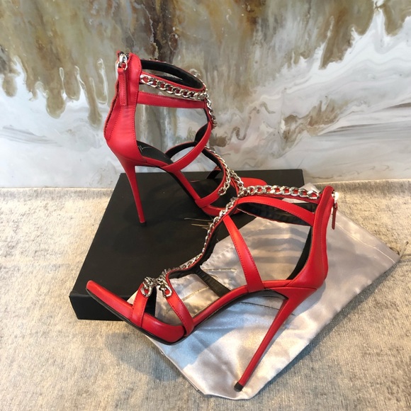 Giuseppe Zanotti Red Leather Snake Chain Sandal - Picture 5 of 8